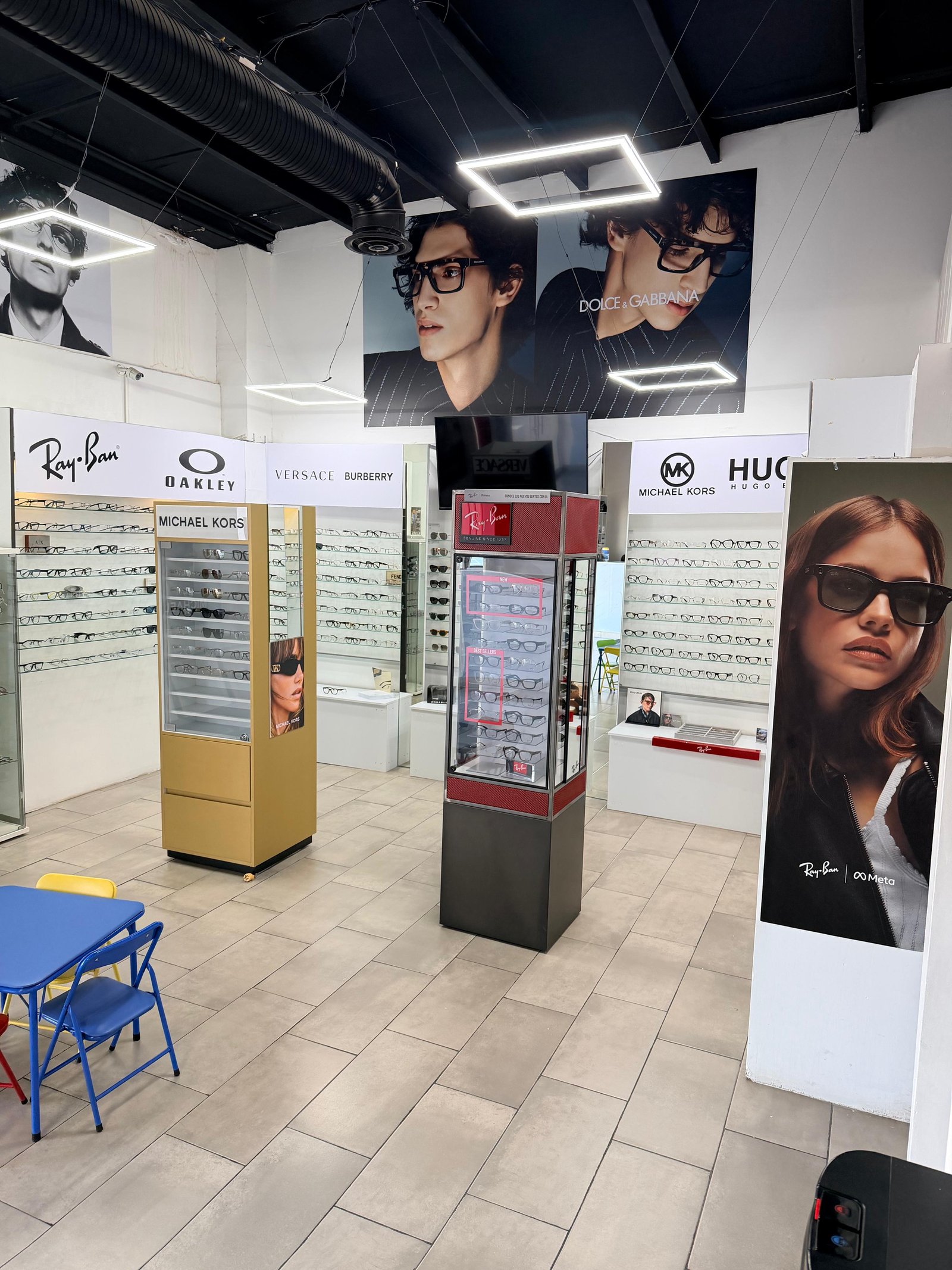 Óptica Elite en Ciudad Juárez sucursal Teresiano